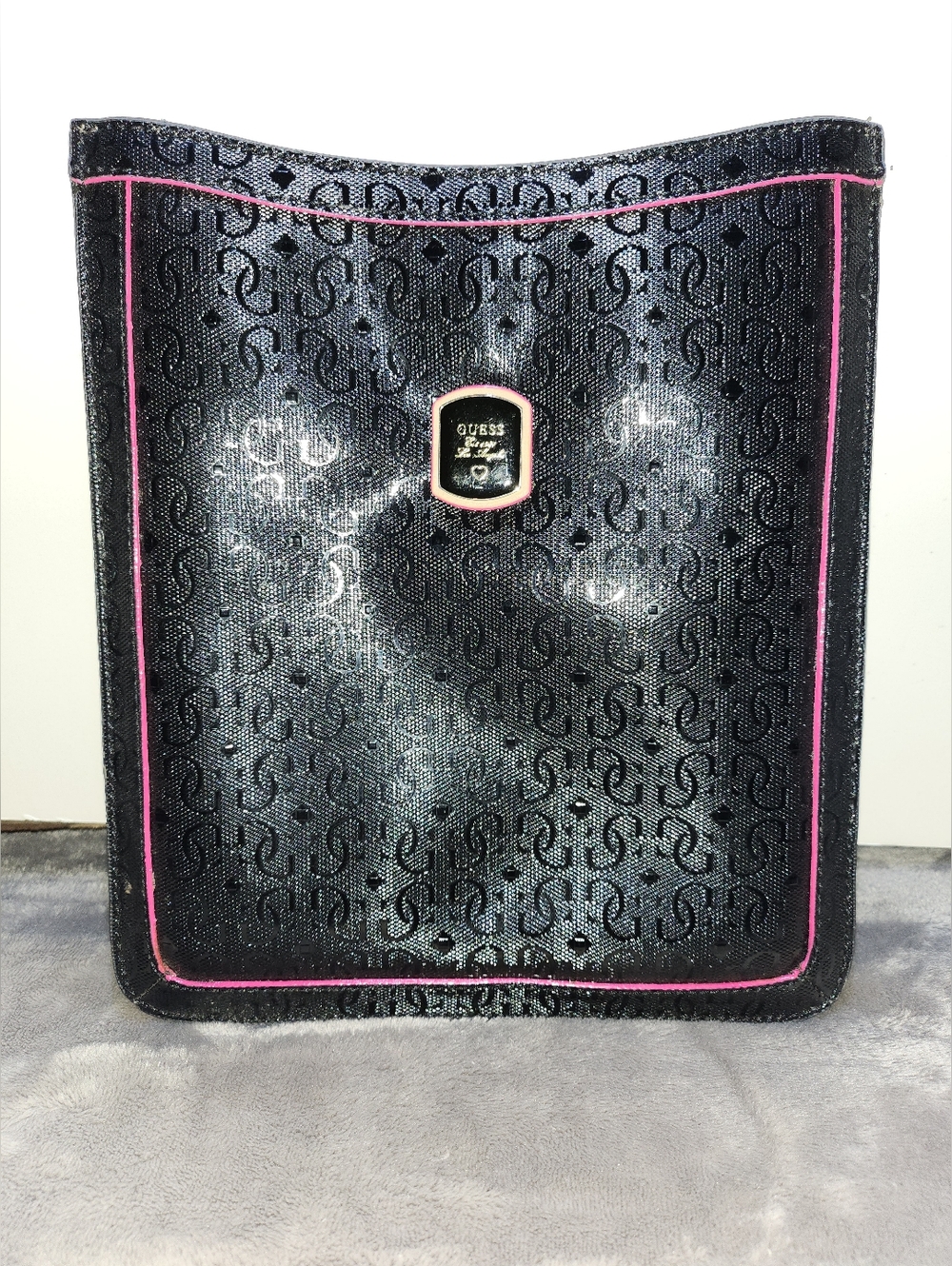 Guess Signature 4-G Logo Tablet Sleeve